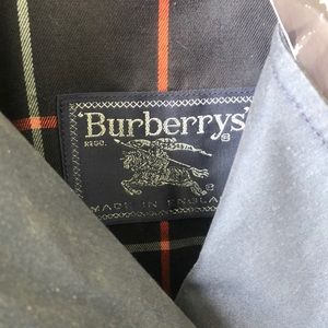 Navy Blue Mens Burberry Trenchcoat - NEVER WORN